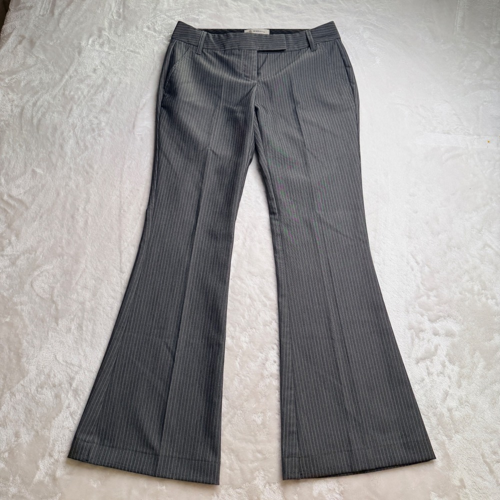 BCBGeneration Grey Pinstripe Flare Leg Office Career trouser Pants Y2K Size 0